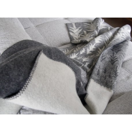 FORÊT PLAID ÉPAIS GRIS LAINE KLIPPAN YLLEFABRIK