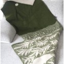 Ultima Thulé PLAID ÉPAIS VERT LAINE AGNEAU "MAISON DANS LA FORET" KLIPPAN YLLEFABRIK