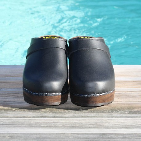 Ultima Thulé Sabots Couleur noir talons vernis