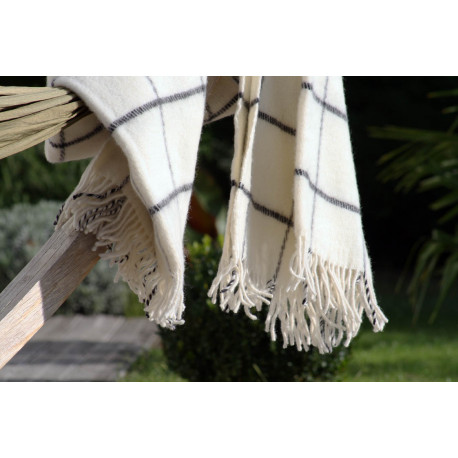 Ultima Thulé VINGA BLANC PLAID LAINE AGNEAU KLIPPAN YLLEFABRIK