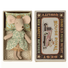 LITTLE SISTER MOUSE PRINCESS (GREEN) IN MATCHBOX MAILEG - Maileg toys & accessories - image 1