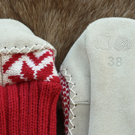 Ultima Thulé MOUNTAIN-SLIPPERS "RED" SIZE 36 TO 46