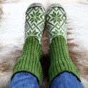 MOUNTAIN SLIPPERS GREEN COLOR