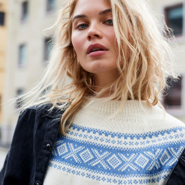 VAGSOY WOMEN SWEATER DALE OF NORWAY 2