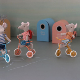 TRICYCLE MOUSE BIG SISTER with bag MAILEG 2