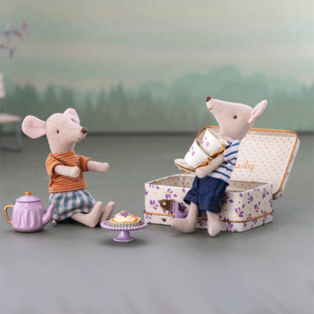 SERVICE A THE MINIATURE Madelaine POUR SOURIS MAILEG