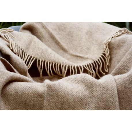 GOTLAND BEIGE PLAID LAINE KLIPPAN YLLEFABRIK