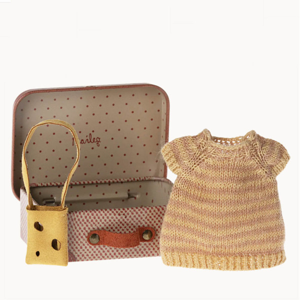 KNITTED DRESS AND BAG IN SUITCASE FOR BIG SISTER MOUSE MAILEG