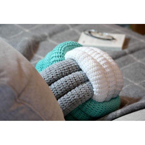 CUSHION KNIT BALL LARGE AQUA Ultima Thule webshop