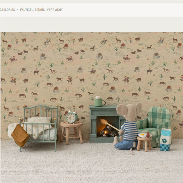 ARMCHAIR MINIATURE GREEN FOR MICE MAILEG