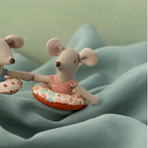 PETITE SOEUR SOURIS AVEC BOUEE MAILEG
