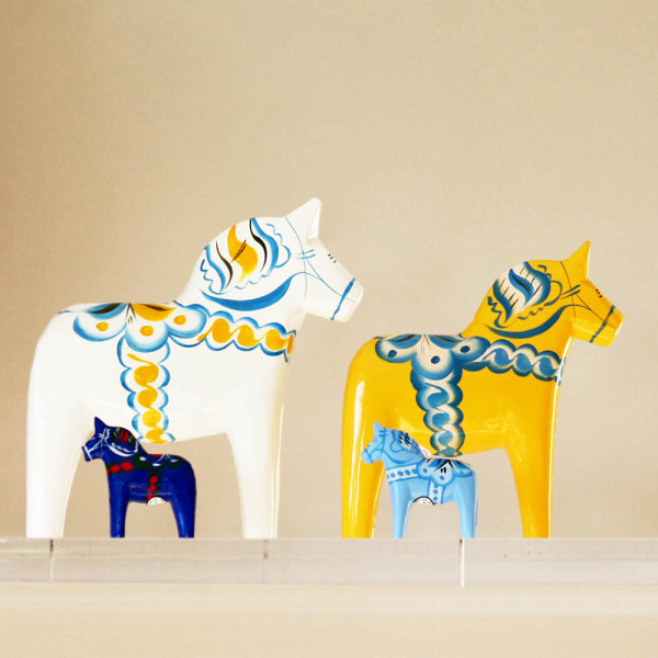 CHEVAL DE DALECARLIE JAUNE COULEURS SUEDE 13 CM