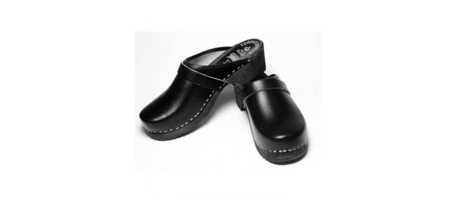 Unisex classic Swedish clogs  for men and women from 36 to 46